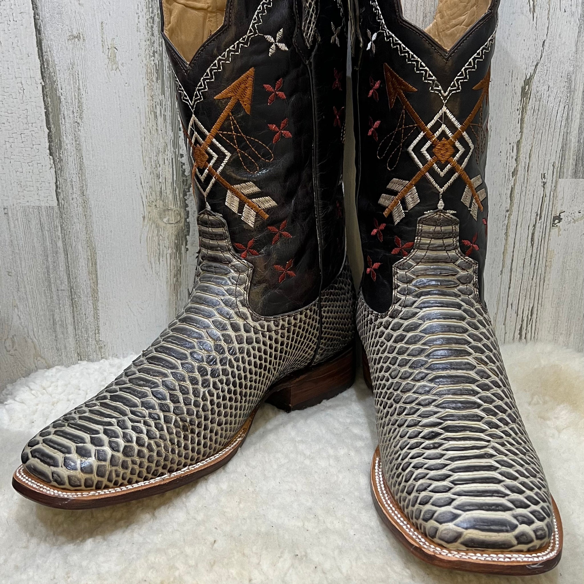 MON Natural Sand Python Bulldog Toe Print Cowboy Boots