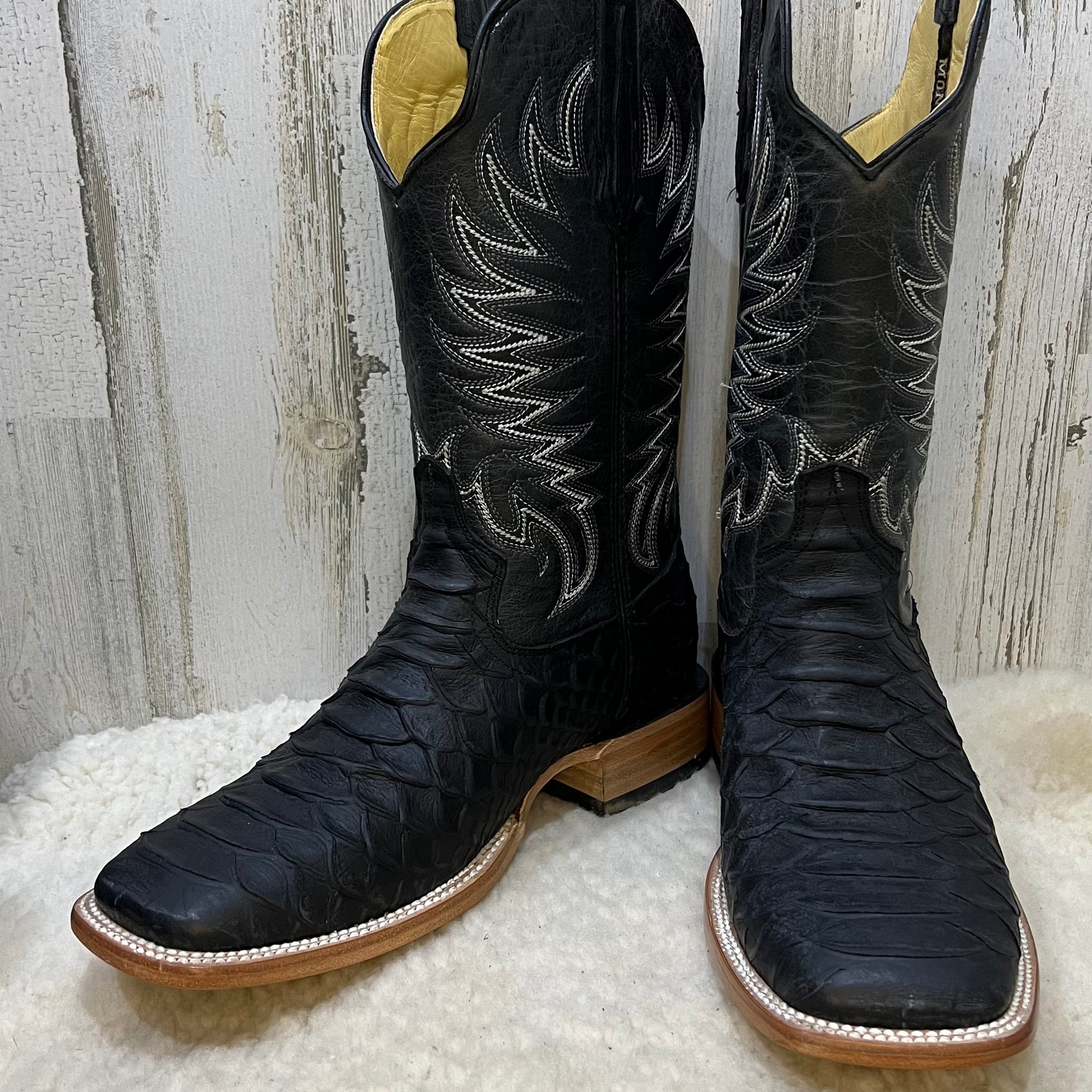 MON Black Jumbo Python Bulldog Toe Print Cowboy Boots