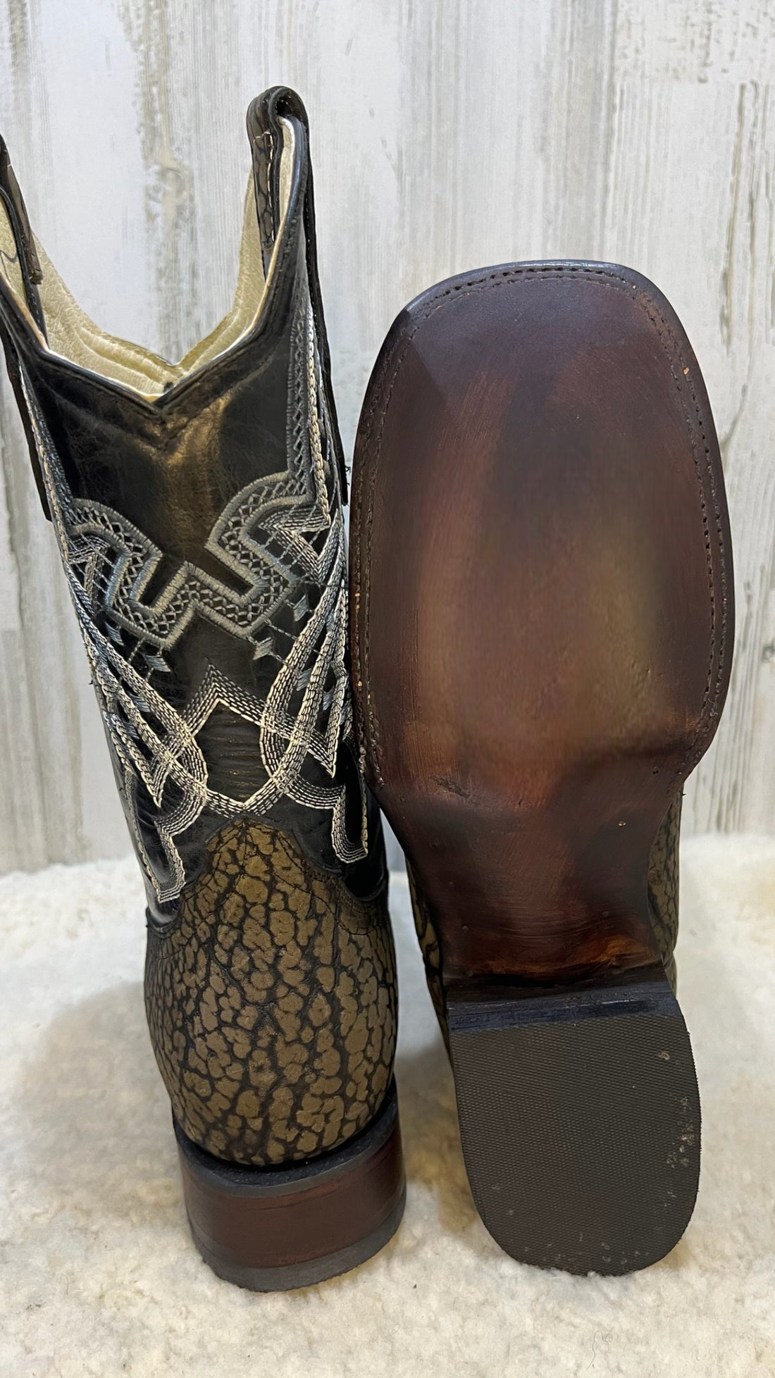 ROL Gray Bullneck Bulldog Toe Cowboy Boots